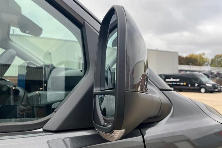 2025 Ford Transit Custom 2.5 PHEV 232ps H1 Double Cab Van Limited Auto PANEL VAN PETROL/ELECTRIC ...