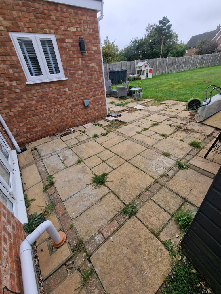 Drainage pavers x 50