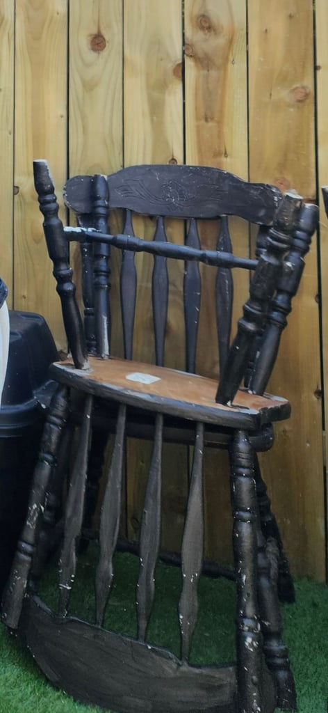 image for 6 x wooden dining chairs