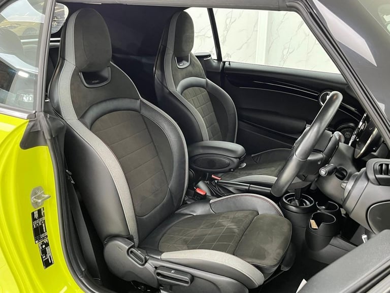 2021 MINI Convertible 1.5 Cooper Sport Convertible 2dr Petrol Steptronic Euro 6 (s/s) (136 ps) Co...