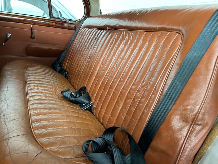 1965 Daimler V8 Petrol Automatic