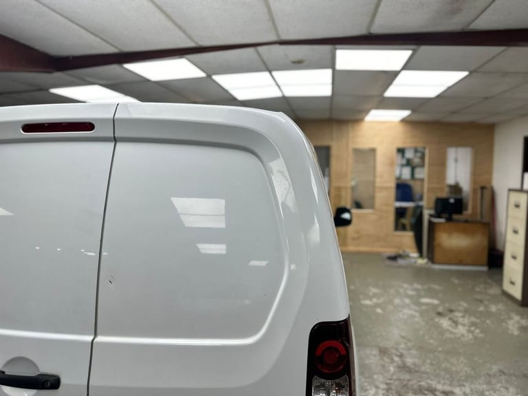 2016 Citroen Berlingo 1.6 HDi 625 Enterprise Panel Van 5dr Diesel Manual L1 (131 g/km, 75 bhp) PA...