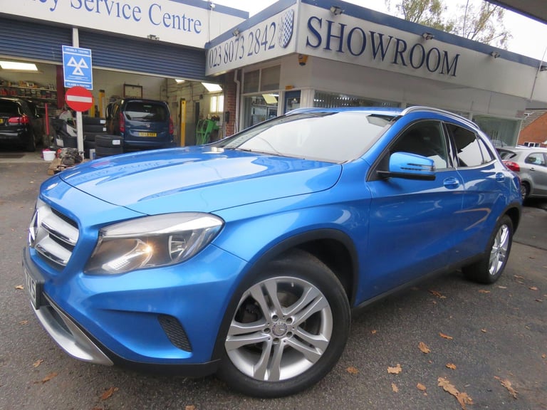 image for 2015 Mercedes-Benz GLA 2.1 GLA220d Sport 7G-DCT 4MATIC Euro 6 (s/s) 5dr ESTATE Diesel Automatic