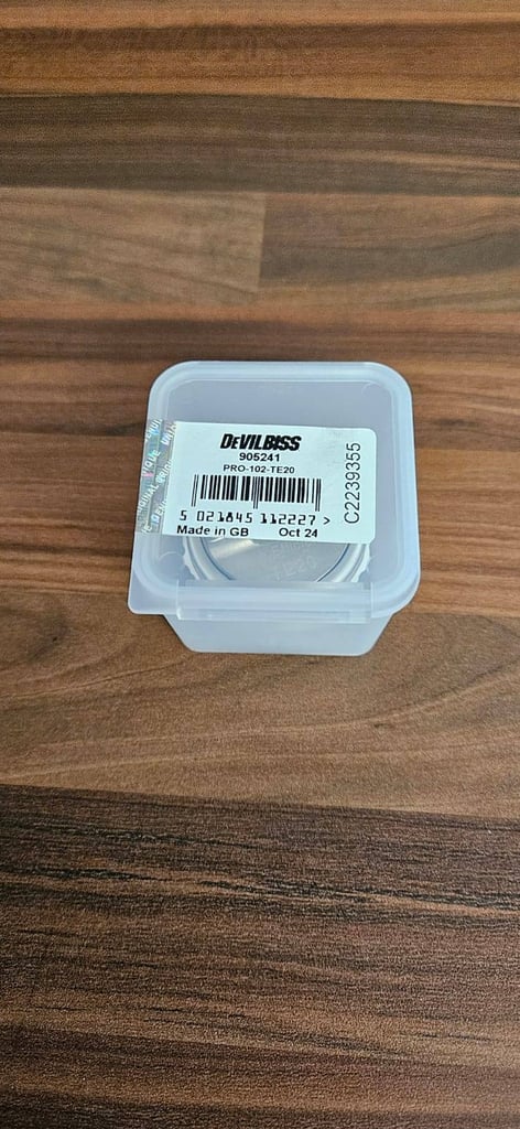 BRAN NEW BOXED DEVIBLISS PRO LITE 1.3 TE10 FOR BASE COAT PAINT AND WATERBOURN PAINT 