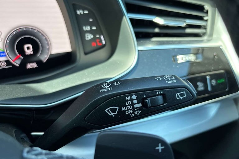 2025 Audi Q8 50 TDI Quattro S Line 5dr Tiptronic [Tech] SUV Diesel Automatic