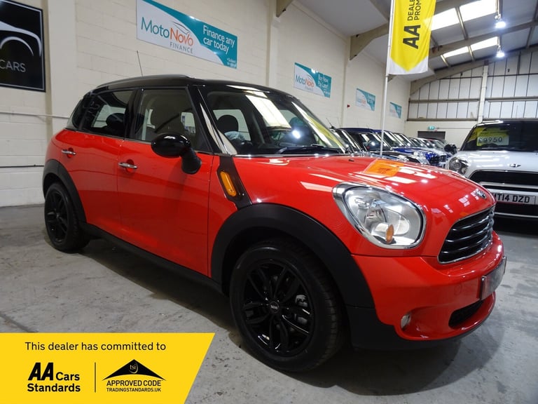 2012 MINI Countryman 1.6 Cooper 5dr Automatic **ONLY 51000 MILES FROM NEW** HATCHBACK Petrol Auto...