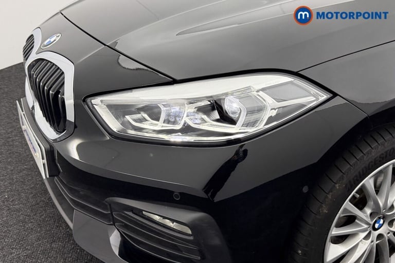 2024 BMW 1 Series 118i [136] SE 5dr Step Auto [Live Cockpit Pro] Hatchback Petrol Automatic