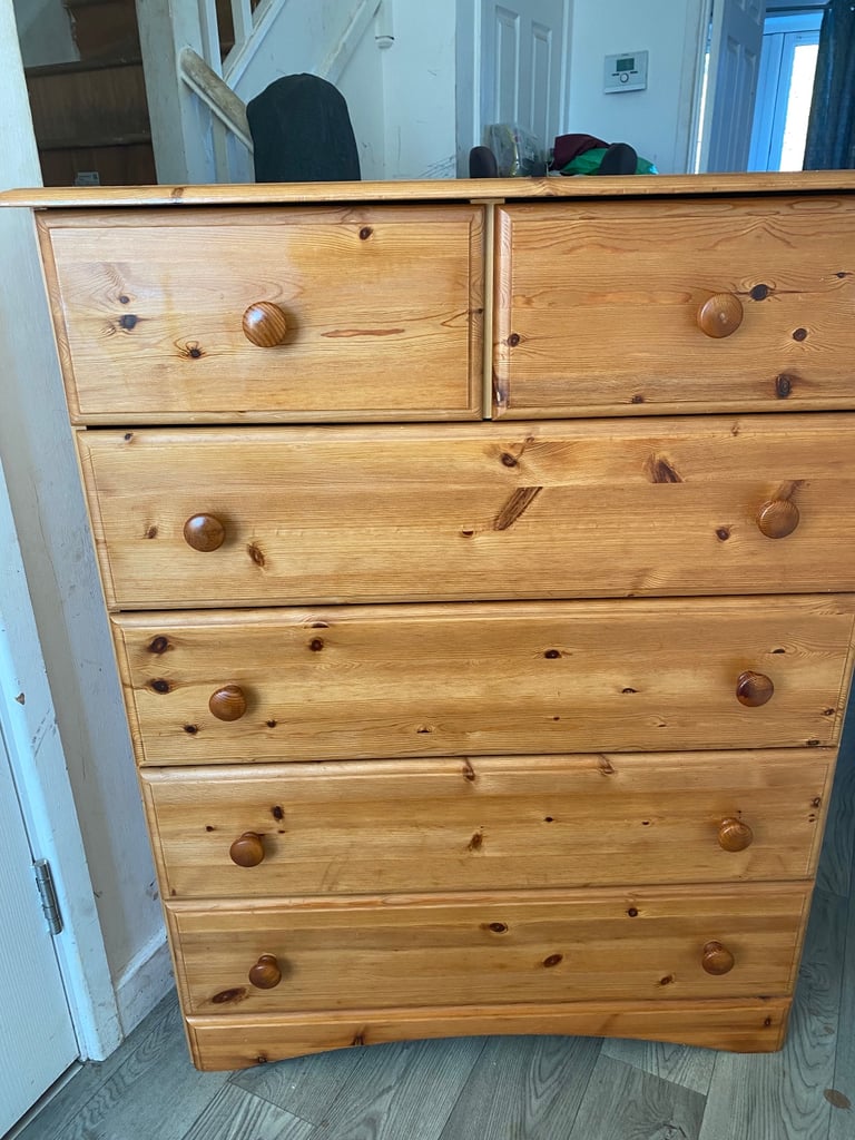 image for Chest of draws 
