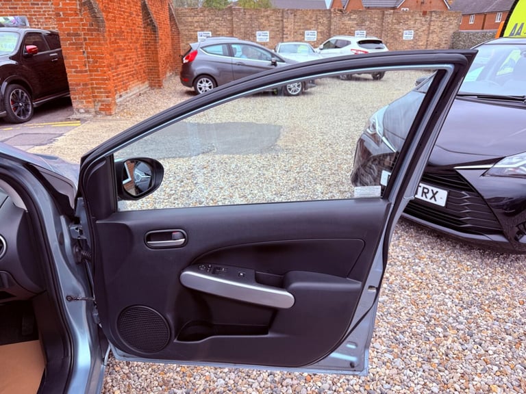 MAZDA MAZDA2 1.5 TS2 2013