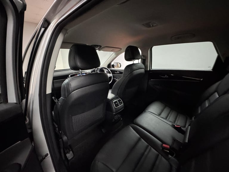 2018 Kia Sorento 2.2 CRDi KX-2 Auto AWD Euro 6 (s/s) 5dr ESTATE Diesel Automatic
