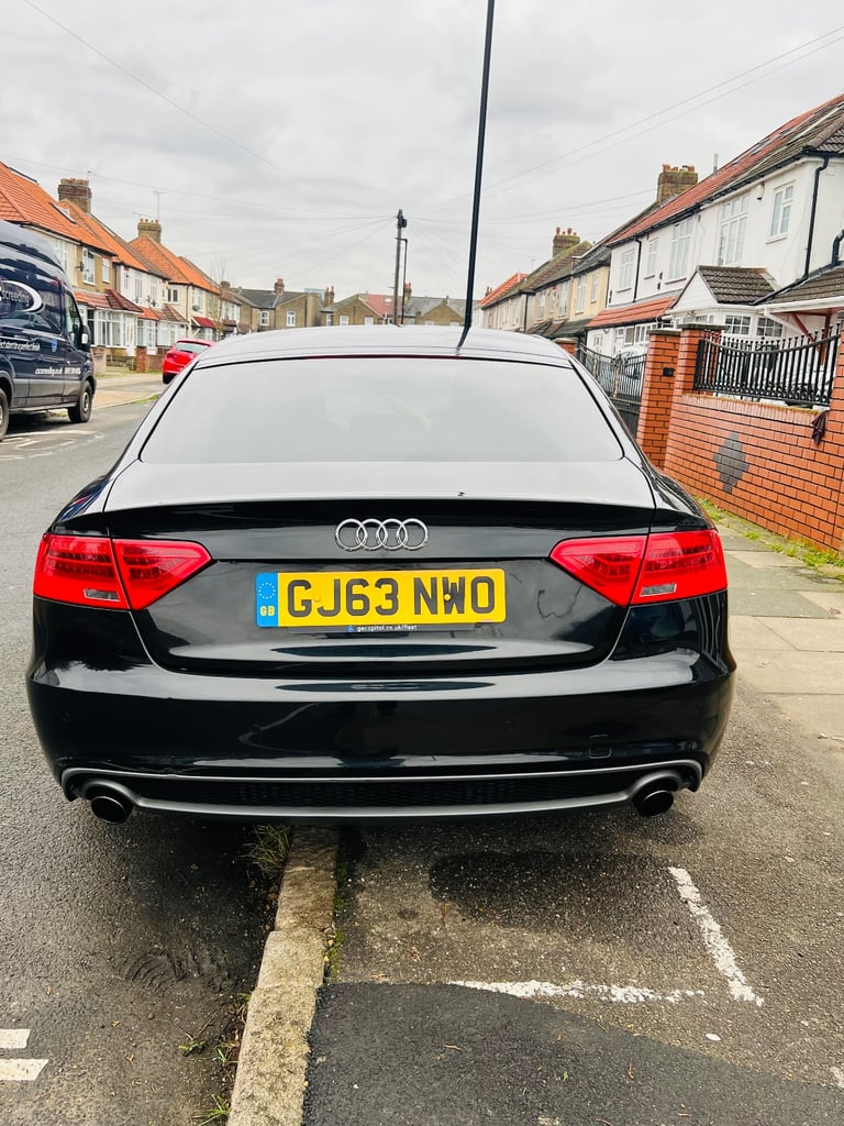 Audi, A5, Hatchback, 2013, Semi-Auto, 1798 (cc), 5 doors