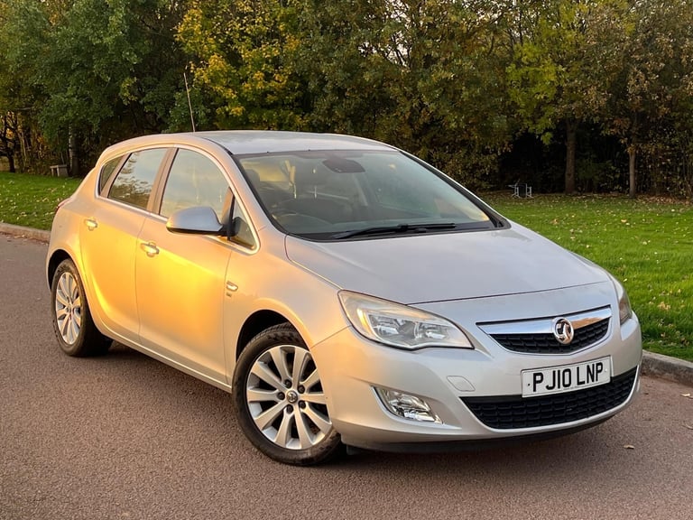 2010 Vauxhall Astra 1.6T 16v SE Euro 5 5dr HATCHBACK Petrol Manual