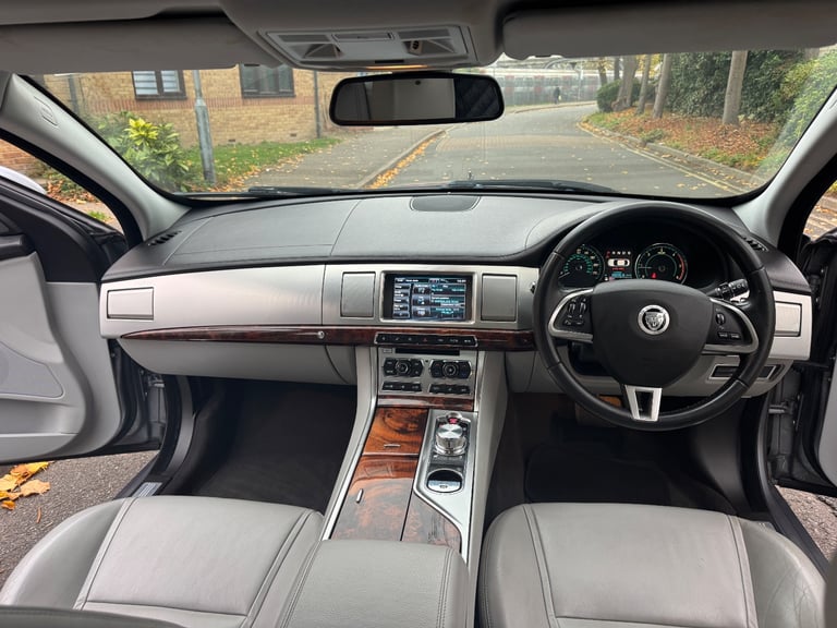 Jaguar xf luxury 2.2d 190