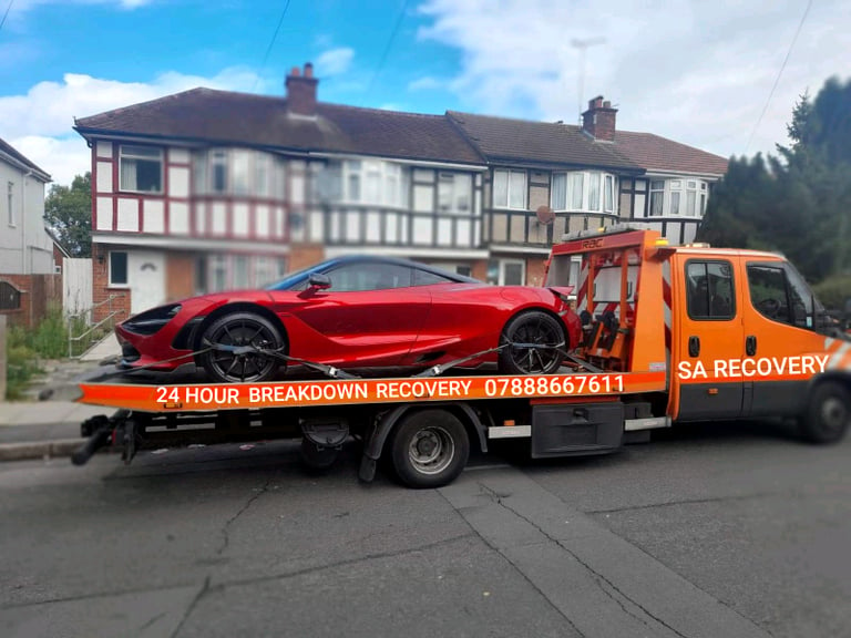 CAR BREAKDOWN RECOVERY IN EDGWARE.VEHICLE TOWING MOTORWAY RECOVERY