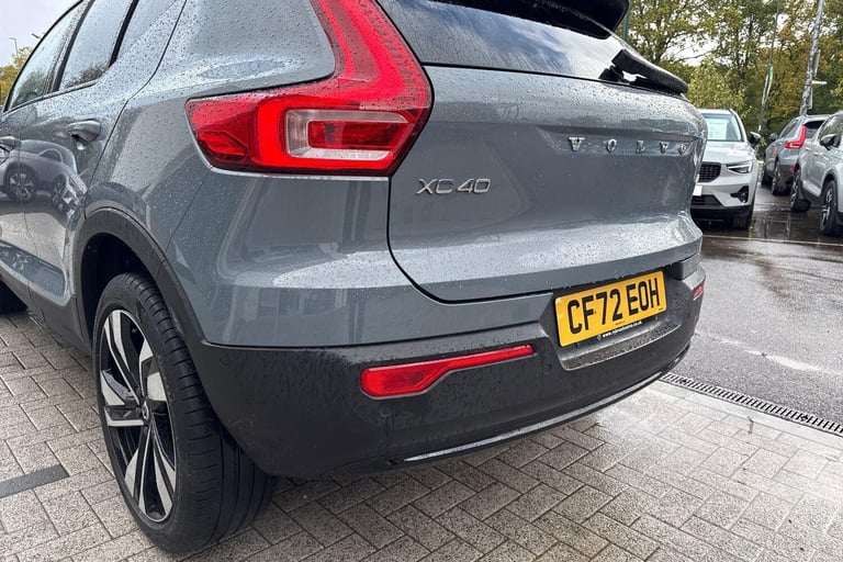 2022 Volvo XC40 2.0 B4 MHEV Ultimate SUV 5dr Petrol Hybrid DCT Auto Euro 6 (s/s) (197 ps) ESTATE ...