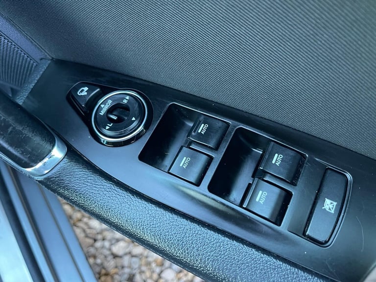 2013 Hyundai i40 1.7 CRDi Style Auto Euro 5 5dr ESTATE Diesel Automatic