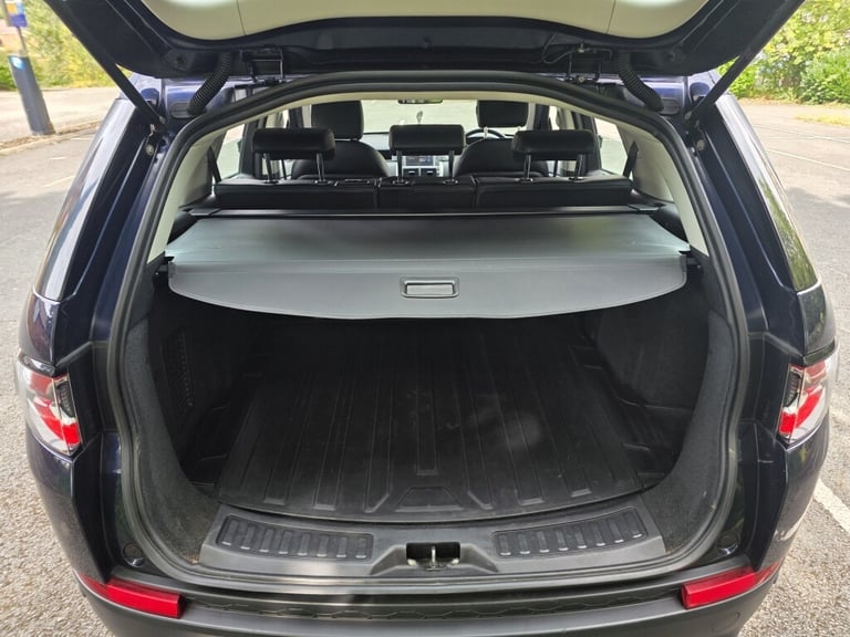 2016 Land Rover Discovery Sport 2.0 TD4 SE 5DR Manual Estate Diesel Manual