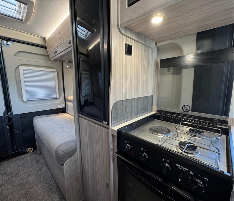 Elddis Sorento CV40