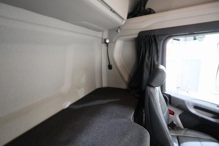 2022 (72 PLATE) Scania R500 6x2 Euro 6 Tractor Units