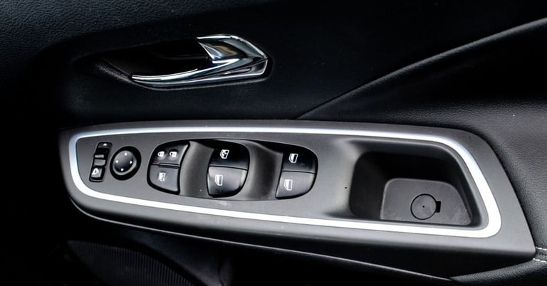 2019 Nissan Micra 1.0 IG-T N-Sport Hatchback 5dr Petrol Manual Euro 6 (s/s) (100 ps) Hatchback Pe...