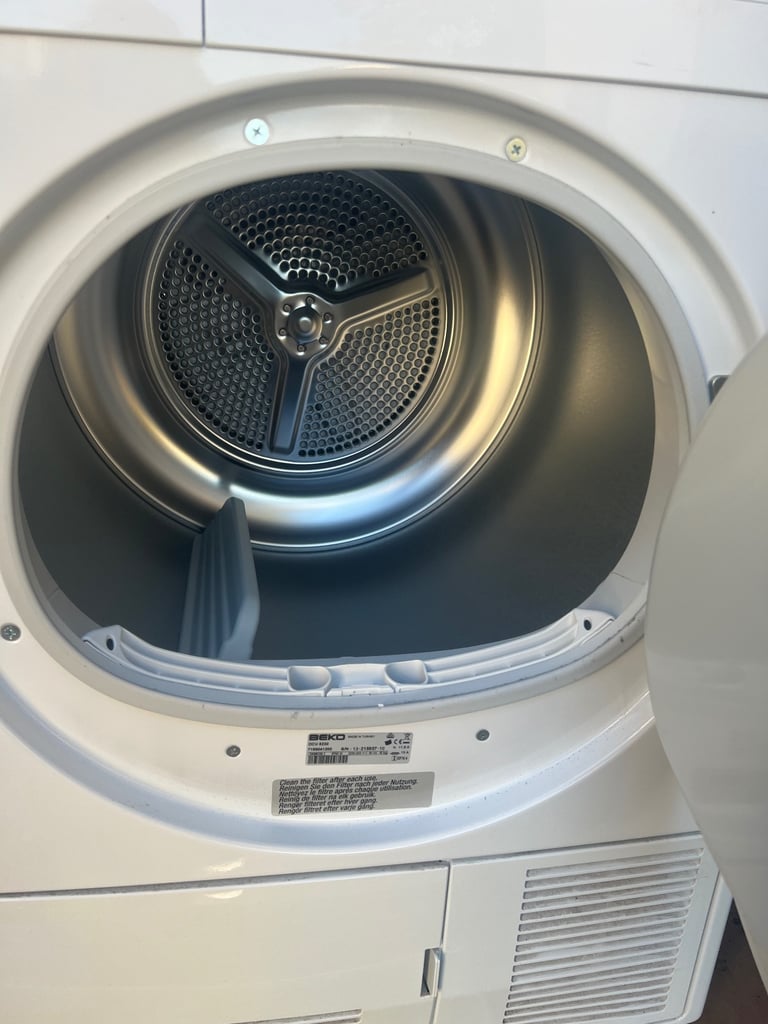 BEKO condenser tumble dryer 8kg ‘delivery available’ LIKE NEW