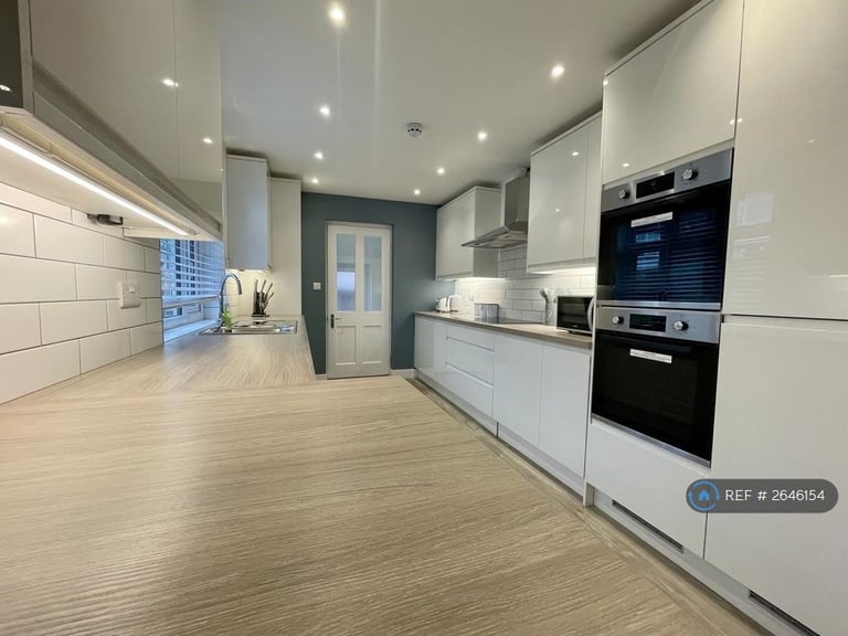 image for 6 bedroom house in St. Katherines Road, Exeter, EX4 (6 bed) (#2646154)