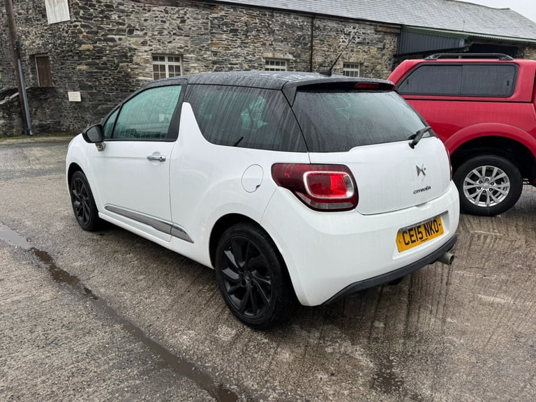 2015 Citroen DS3 1.6 e-HDi Airdream DStyle Plus 3dr HATCHBACK Diesel Manual