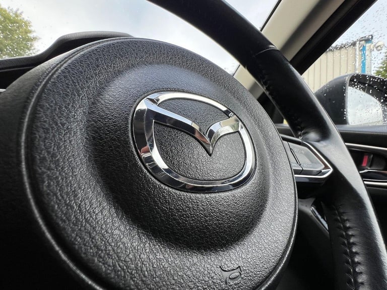 MAZDA MAZDA3 2.0 SKYACTIV-G SE-L Nav 2017