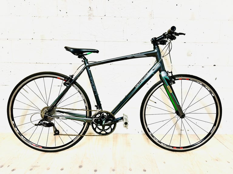 Specialized Sirius Hybrid Bike 58 cm 24 Speed Mint Condition Serviced 