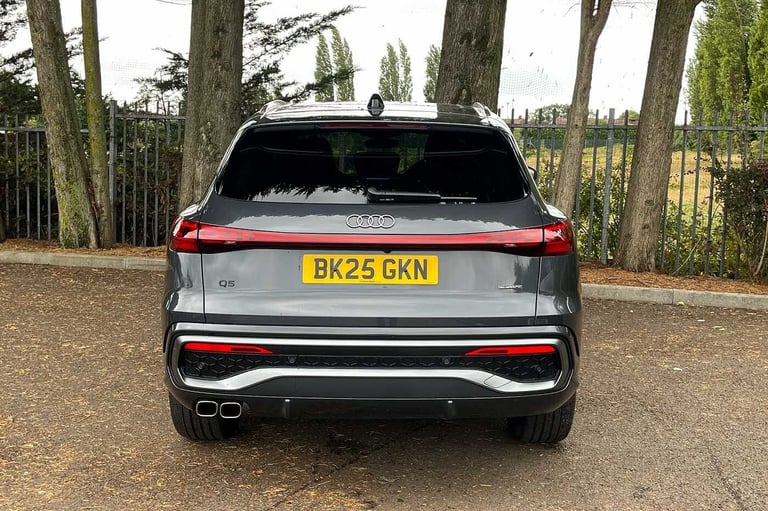 2025 Audi Q5 2.0 TDI Quattro S Line 5dr S Tronic ESTATE DIESEL Automatic