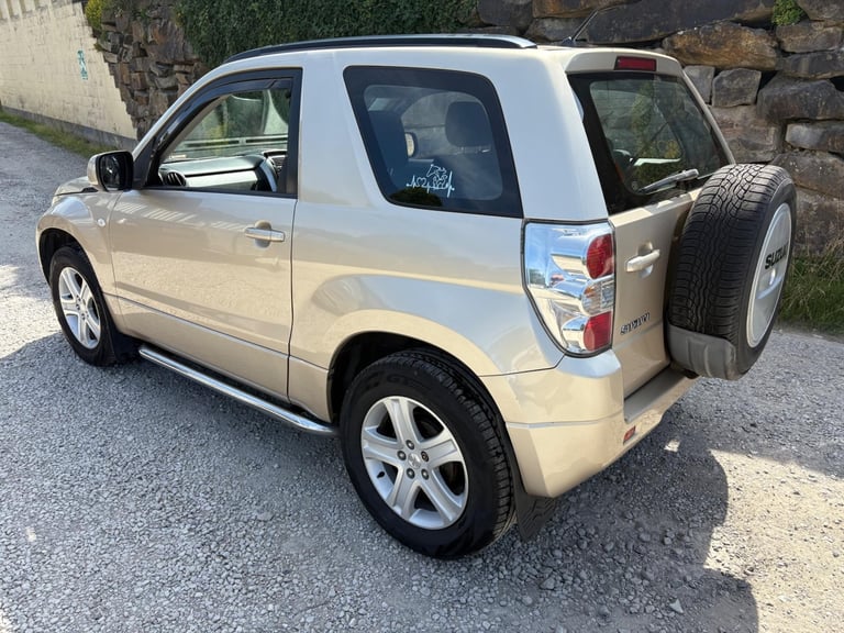 2009 Suzuki Grand Vitara 1.6 VVT + 3dr ESTATE PETROL Manual - Image 3
