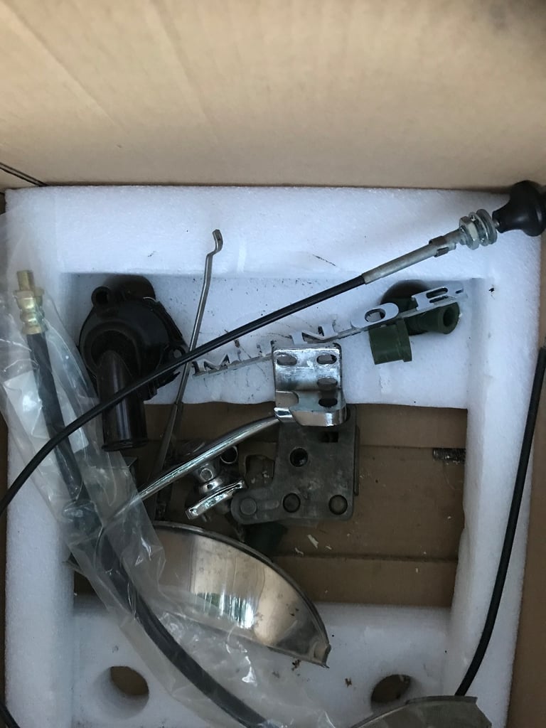 Morris Minor Parts - Various