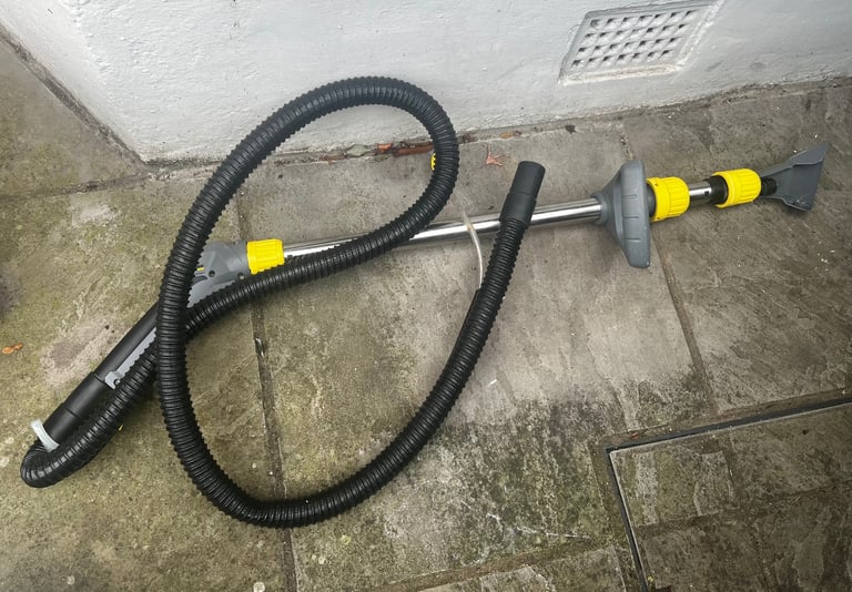 Kaercher carpet cleaner
