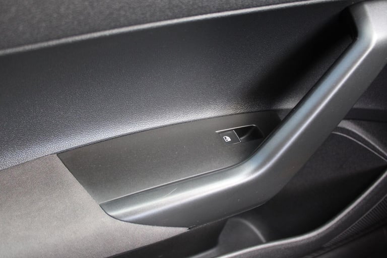 2018 Volkswagen Polo 1.0 TSI SE Euro 6 (s/s) 5dr HATCHBACK Petrol Manual