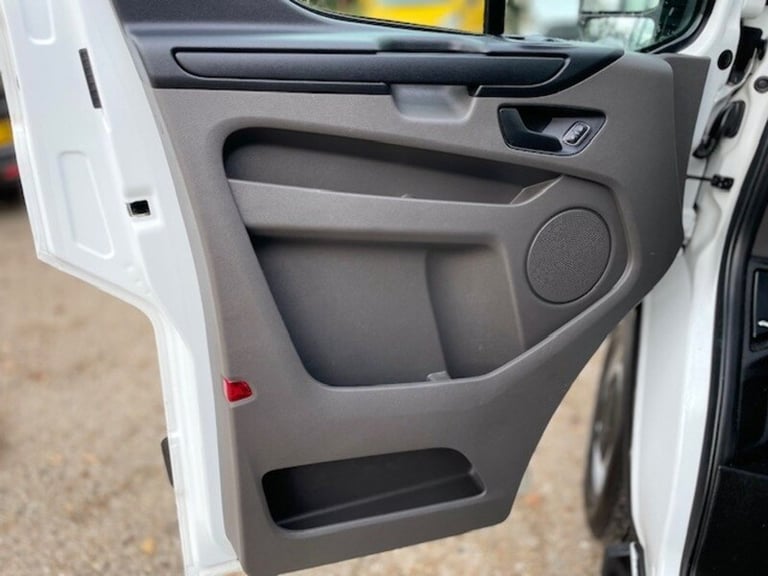 2021 Ford Transit Custom 300 EcoBlue Leader Panel Van Diesel Manual