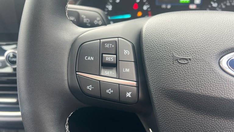 2023 Ford Puma 1.0 EcoBoost Hybrid mHEV Titanium 5dr DCT Petrol Hatchback Hatchback Petrol Automatic