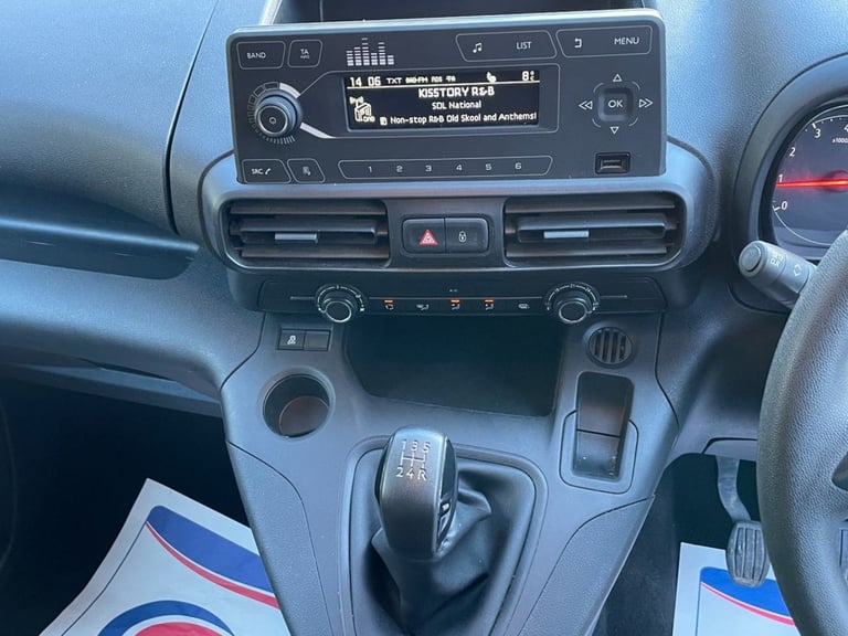 2020 Vauxhall Combo 2300 1.5 Turbo D 100ps H1 Sportive Van PANEL VAN DIESEL Manual