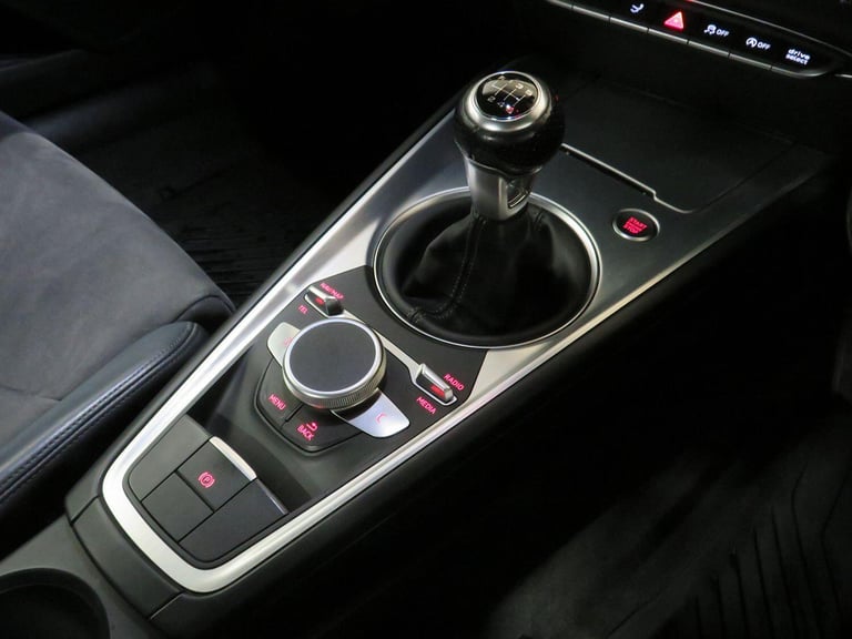 AUDI TT 2.0 TDI ultra S line 2015