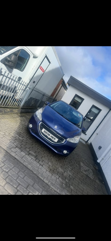 Peugeot, 208, Hatchback, 2014, Manual, 1199 (cc), 5 doors