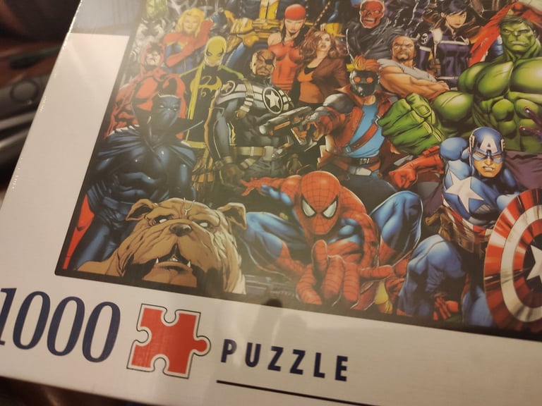 NEW MARVEL 1000 PIECE JIGSAW