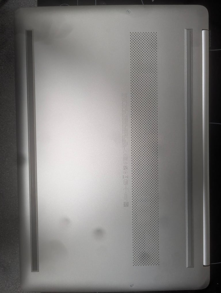 HP 15.6" Laptop i7, 8GB RAM, 512GB SSD