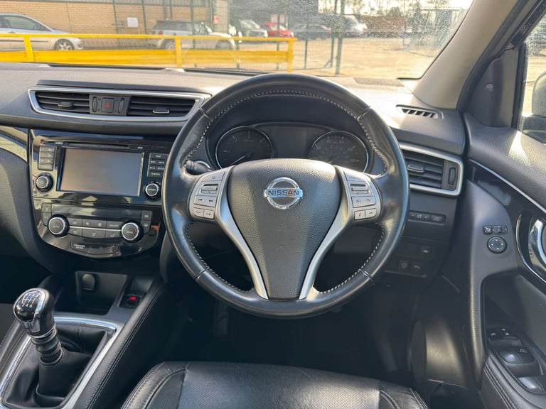 2016 Nissan Qashqai 1.5 Qashqai Tekna dCi 5dr - NATIONAL DELIVERY* SUV Diesel Manual