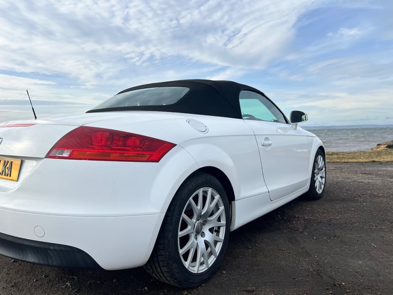 Audi, TT, Convertible, 2010, Manual, 1798 (cc), 2 doors