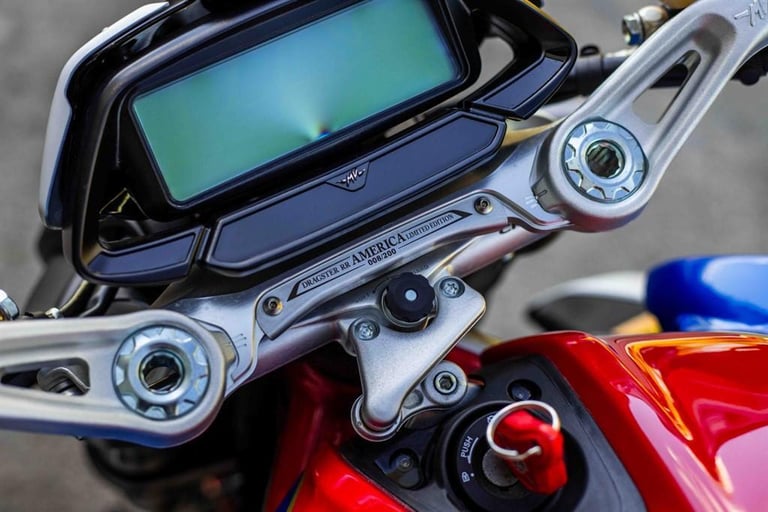 MV Agusta Dragster RARE AMERICAS EDITION ! 200 EVER MADE ! STUNNING COLLECTOR