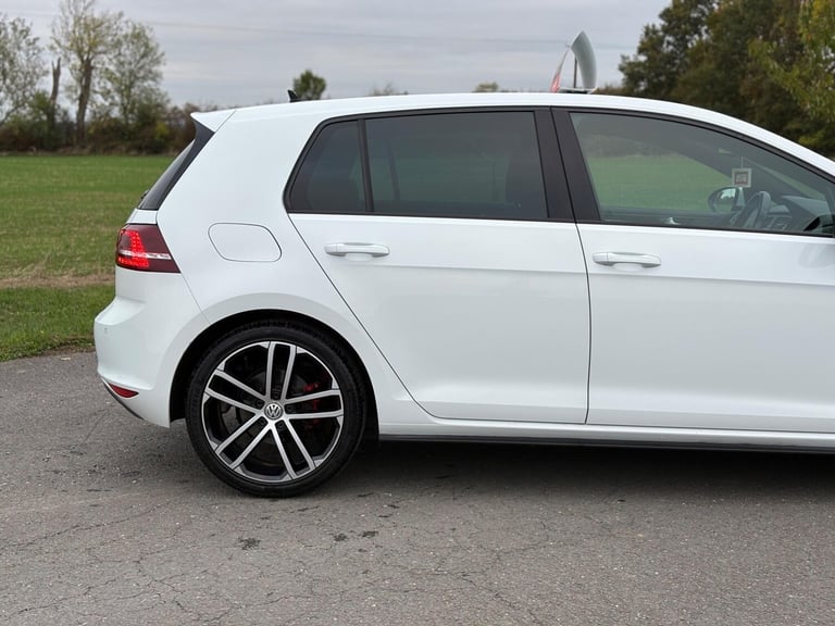 2016 Volkswagen Golf 2.0 TDI GTD 5dr [Nav] HATCHBACK DIESEL Manual