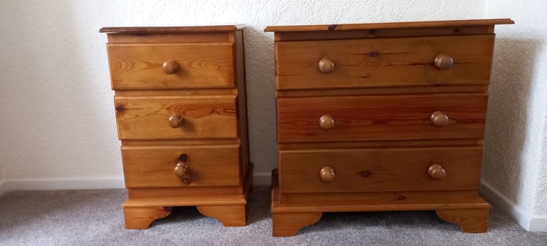 Chest of drawers