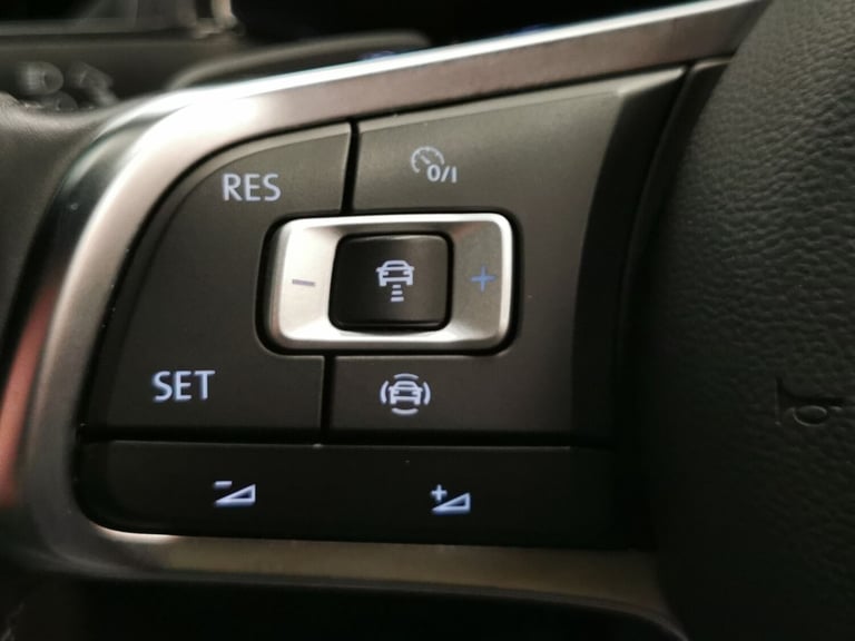 2021 Volkswagen T-Roc 1.5 TSI EVO R-Line 5dr DSG HATCHBACK PETROL Automatic