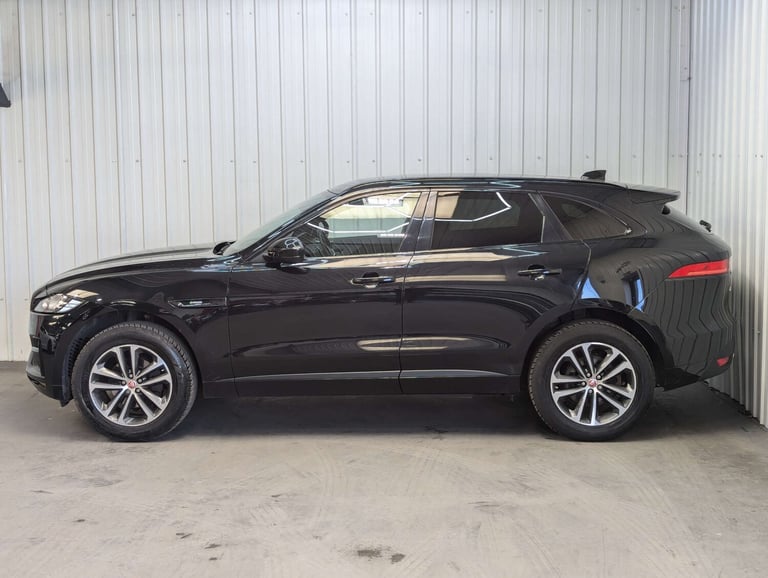 2016 Jaguar F-Pace 2.0 F-PACE R-Sport AWD D Auto 4WD 5dr SUV Diesel Automatic