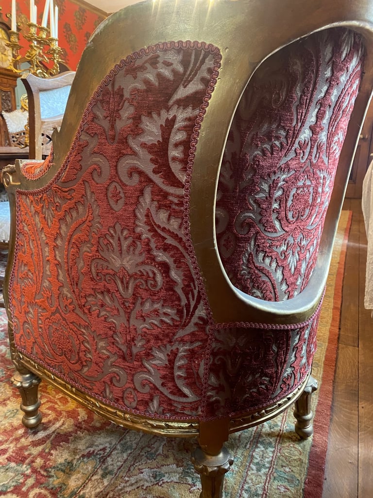 Pair of red gold French Louis XV luxurious armchairs 