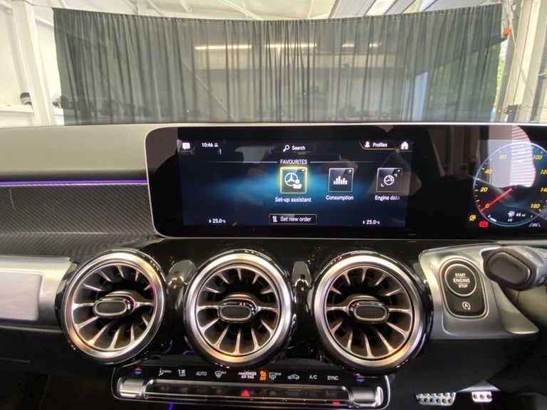 2022 Mercedes-Benz GLB 200 AMG Line Premium 5dr 7G-Tronic Estate Petrol Automatic